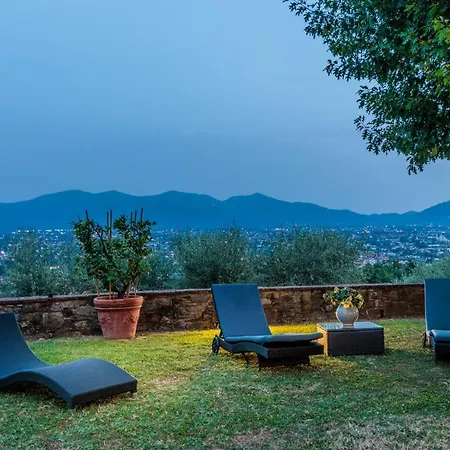 Rapondi, A Stone Farmhouse With Incredible View *