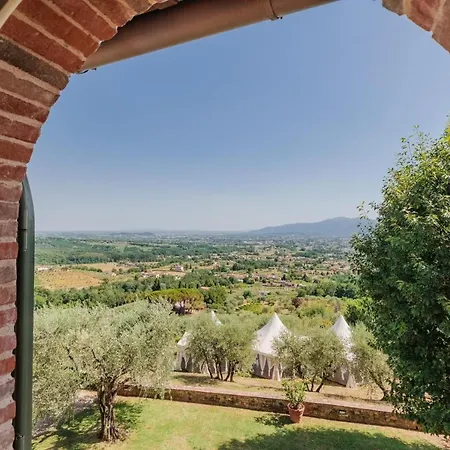 Rapondi, A Stone Farmhouse With Incredible View Lucques