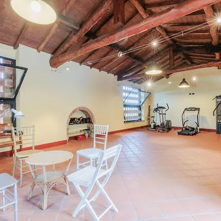 Rapondi, A Stone Farmhouse With Incredible View Lucca